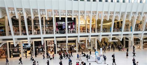 Luxury Shopping Hannover (3 Stores): Gucci, Fendi and Yves 